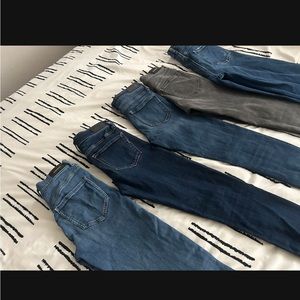 5 Express Jeans 4 skinny 1 straight leg $11 each or $50 all